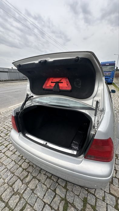 Volkswagen Bora 1.9Tdi 115cv