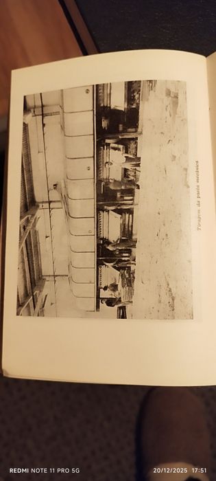 Vendo livros antigos ..