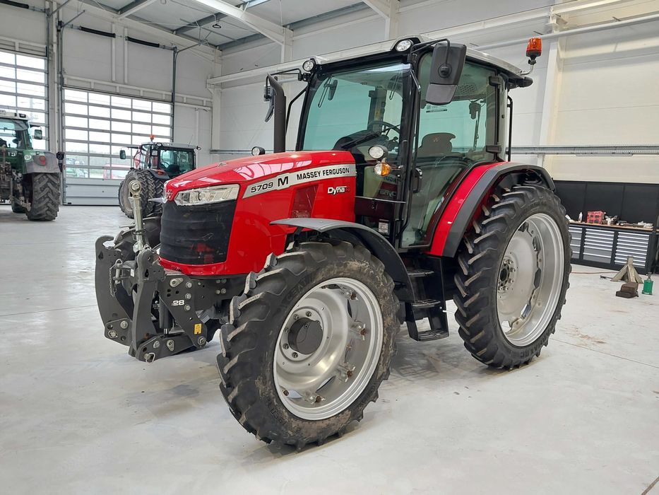 Wynajem ciągnika rolniczego Massey Ferguson 5709/4709/5445