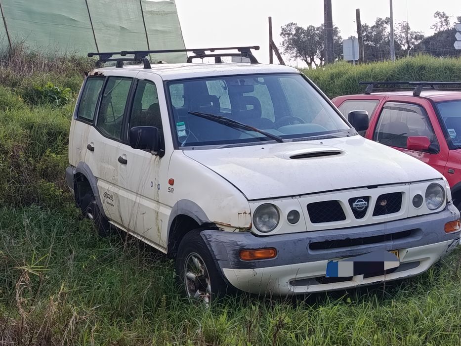 Terrano 2 SR 7 LUGARES