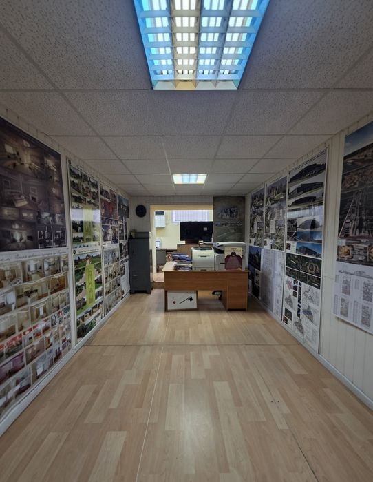 Продаж фасадного приміщення