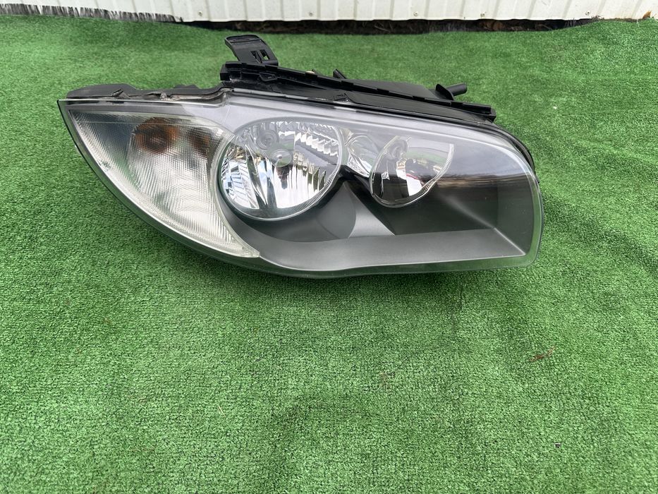 Lampa przód przednia prawa BMW 1 E87 E88 LIFT