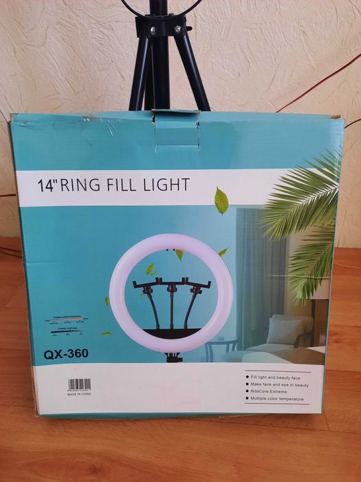 Кільцева LED лампа 36 см + штатив  2м. + пульт ду .для селфі