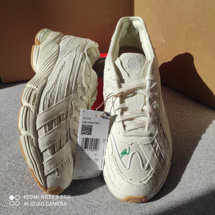 40, 40,5. Adidas Orketro x Sean Wotherspoon Off White HQ7236