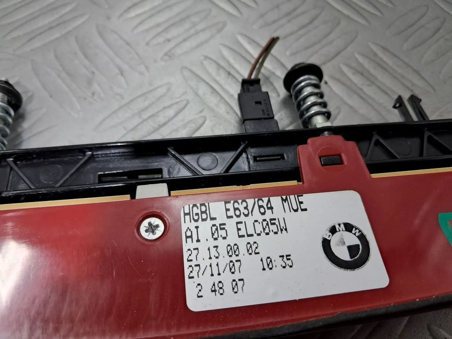 Terçeiro Stop BMW Serie 6 E63 E64