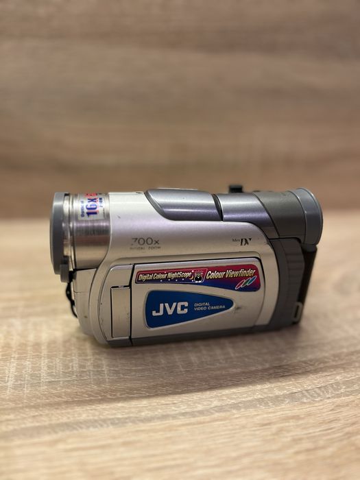 Kamera JVC na kasety