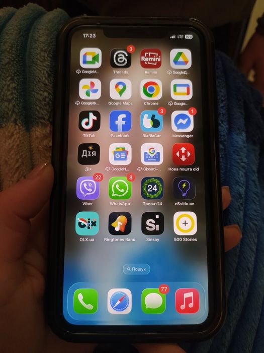 Продам айфон 11 про макс на 256