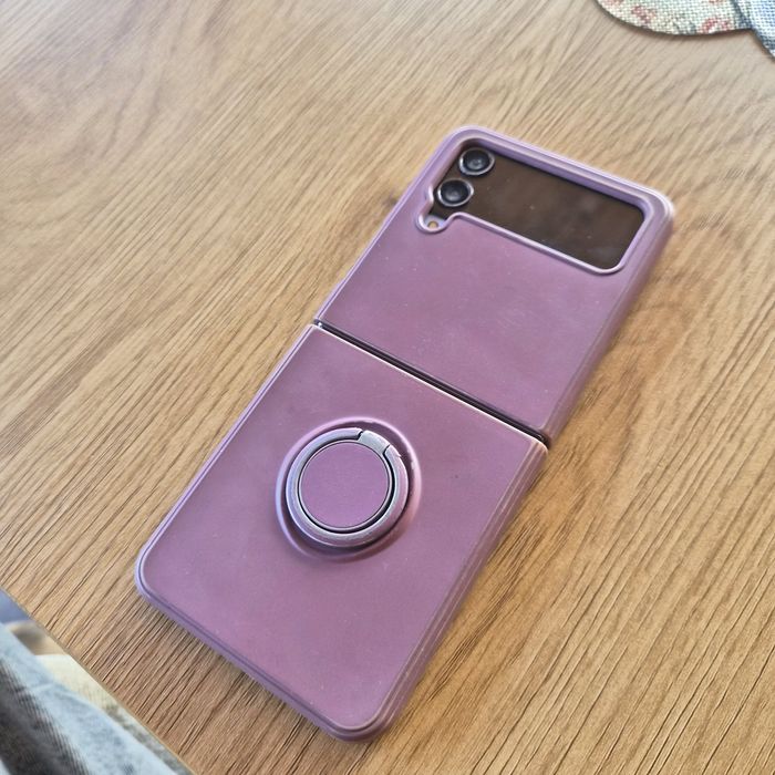 Samsung Galaxy Z Flip4