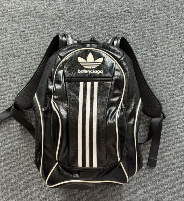 Рюкзак Balenciaga  (кожа)
