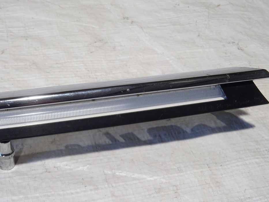 listwa chrom prawa led drl przód prawy vw arteon lift 20-24 3g8.941654