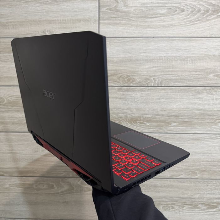 Ігровий ноутбук Acer Nitro Rtx 3060, i5 11400, 144Hz