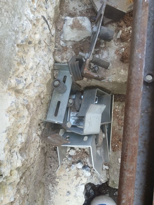 Направляючю на відкатка ворота