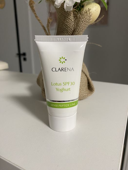 Lotus SPF 30 Clarena 30 ml