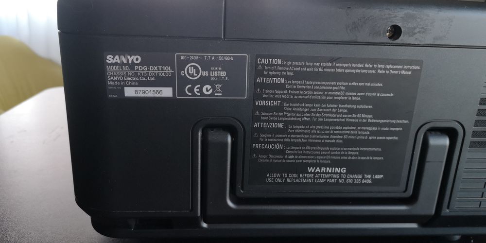 Projektor kinowy do 500cali!!! Sanyo pdg-dxt10l -zamiana
