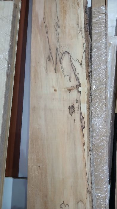 Tabuas de varias madeiras nacionais