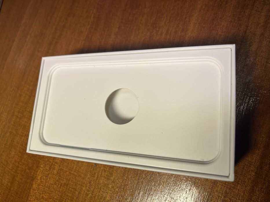 Apenas a Caixa original de iPhone SE 2016