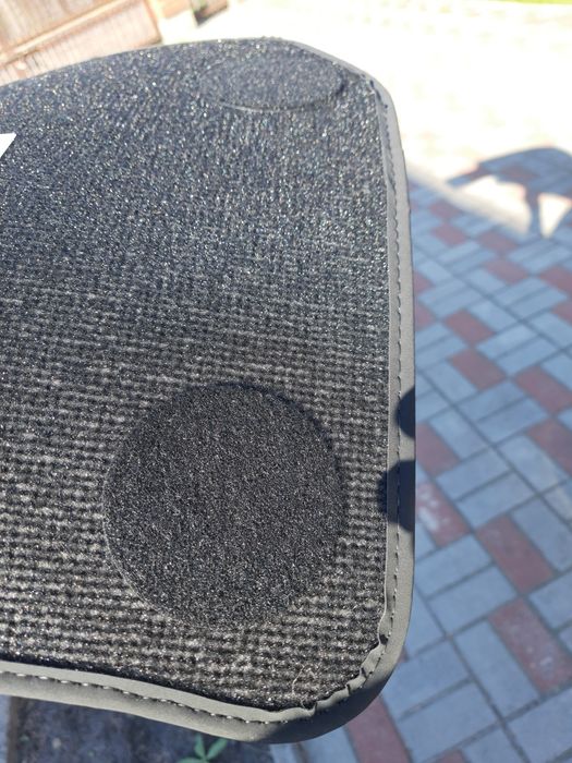 Нові коврики на BMW 3 G20 F30 F34 E90 G22 G26 G42 G05 G06 G07 bmw g бм