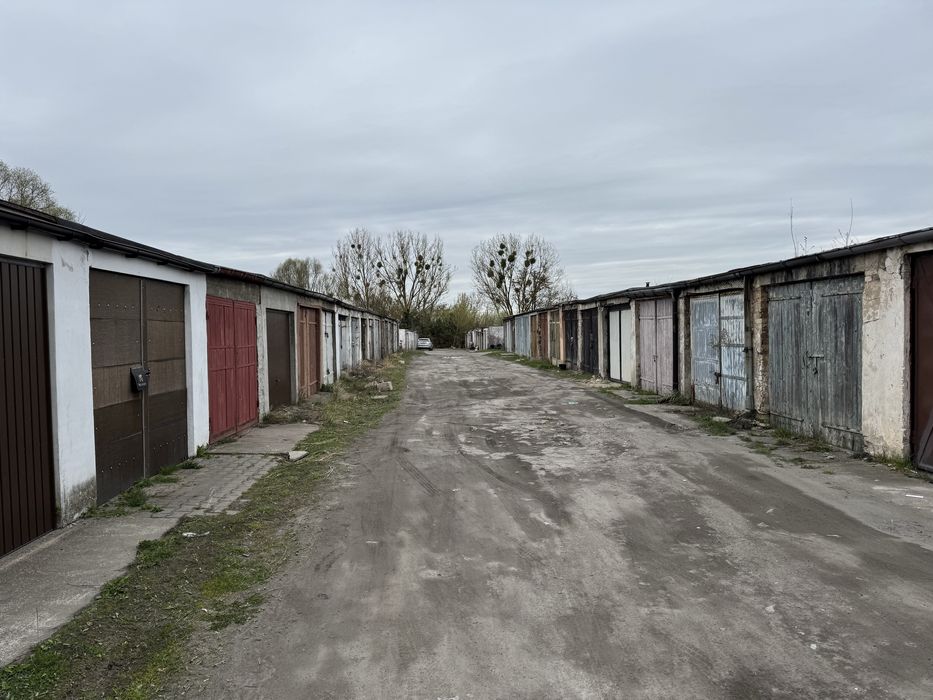 Sprzedam garaż murowany (magazyn)- gotowiec inwestycyjny