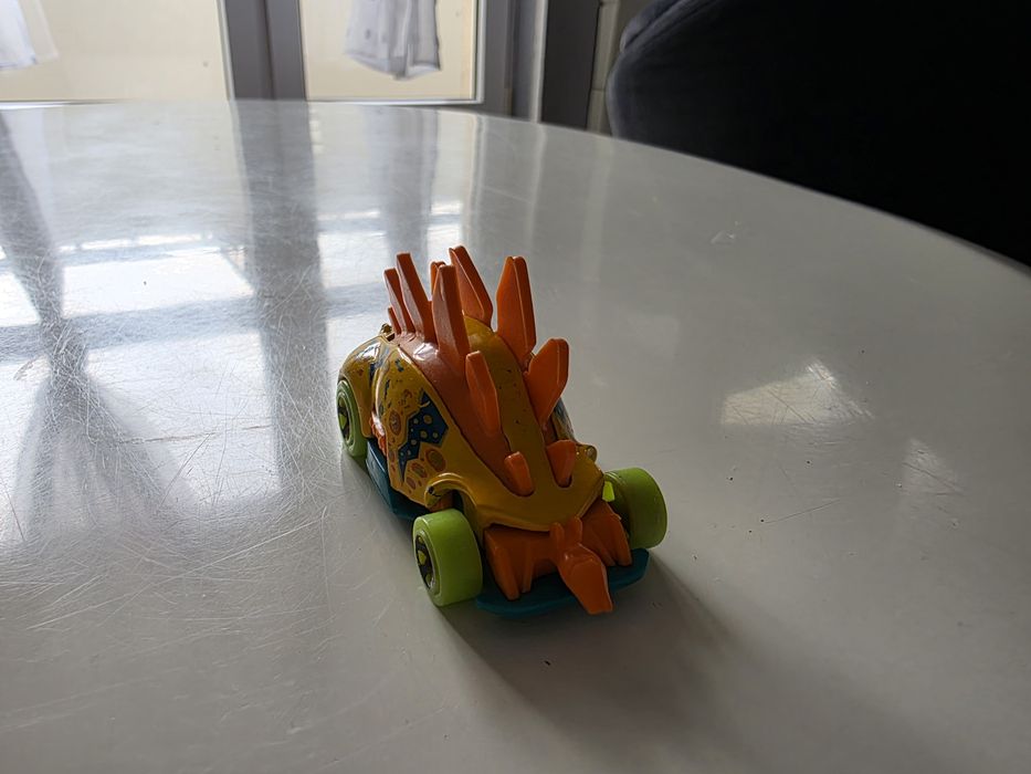 Hot Wheels Motosaurus