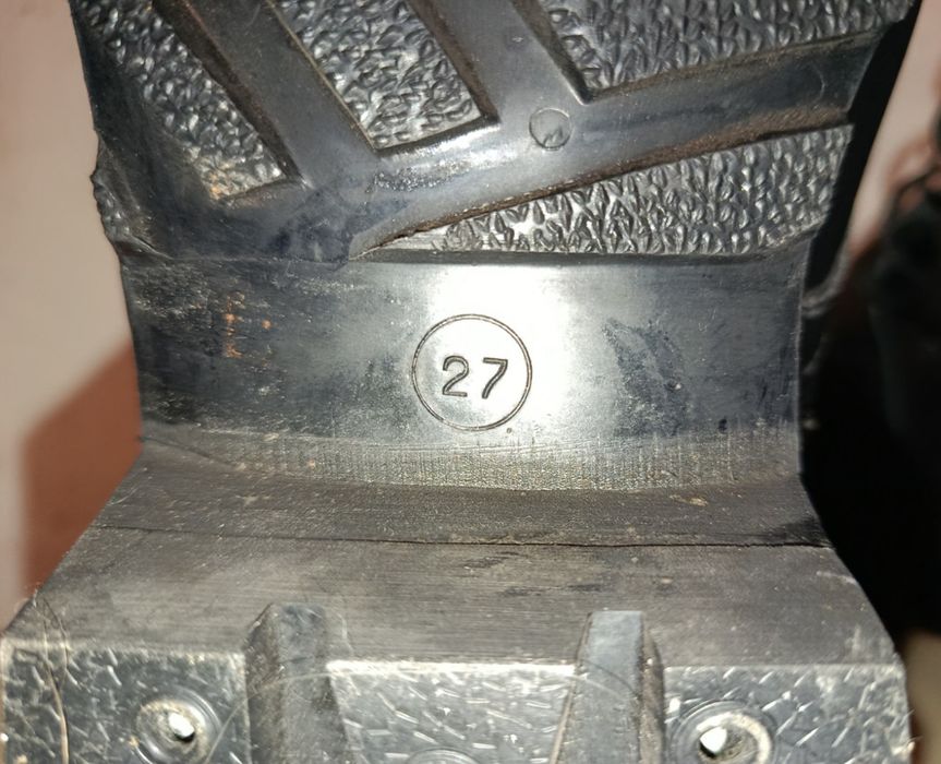 Берці Чеські шкіряні 40/27см