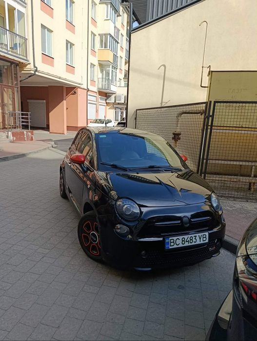 Fiat 500e 2017 р