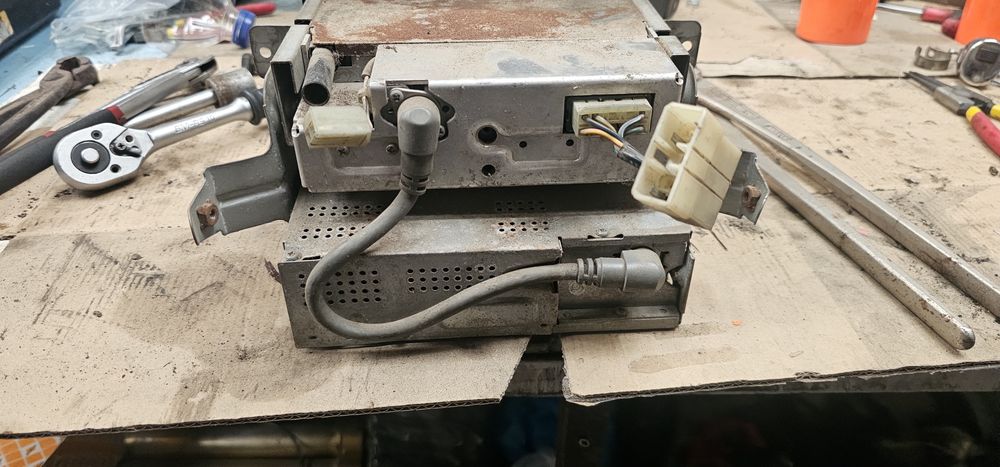 Radio original mitsubishi pagero