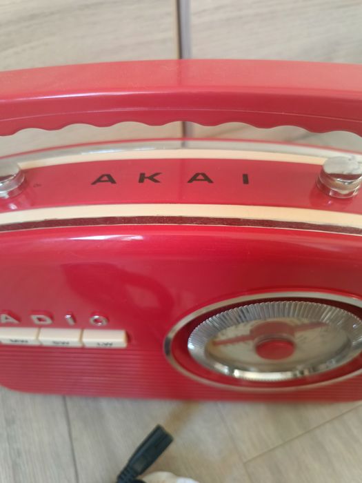 Radio retro Akai