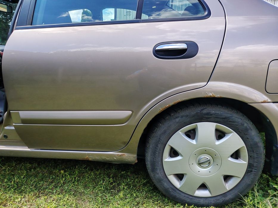 Nissan Almera N16