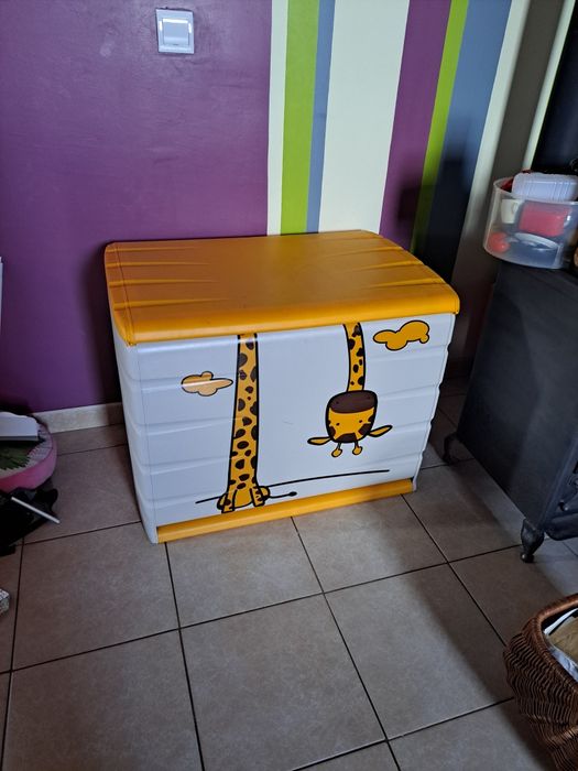 Baú resina criança