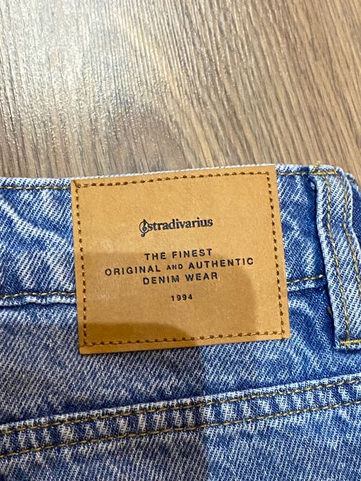 Mom-fit - Jeansy boyfriend Stradivarius