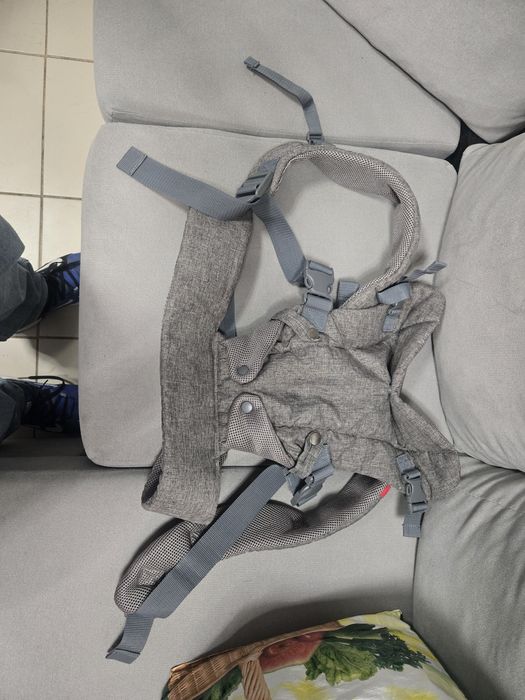 Carrinho com ovo e canguru novo