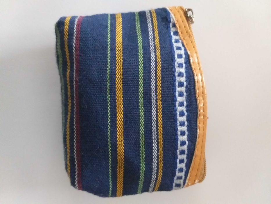 Bolsa Porta moedas em tecido - Usado como novo