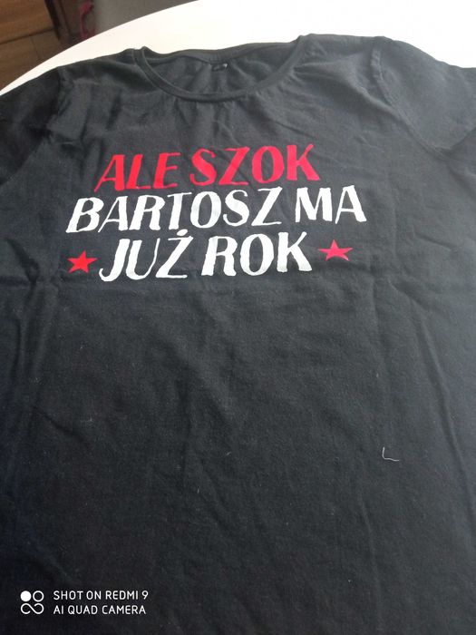 T-shirt czarny rozmiar M z napisem