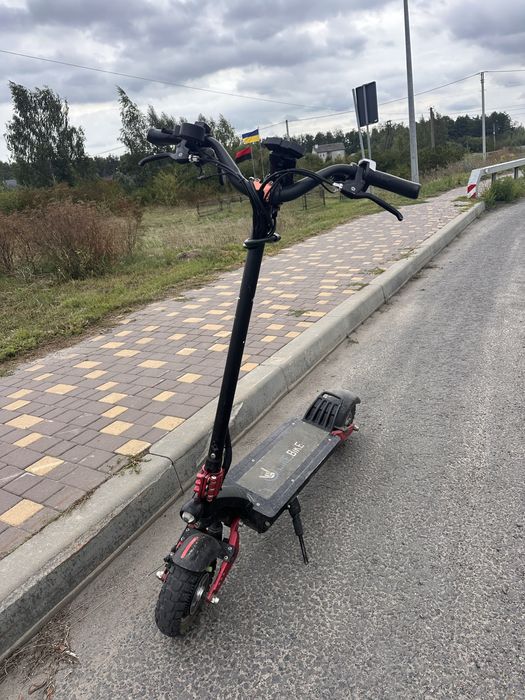 Електросамокат Likebike Titan