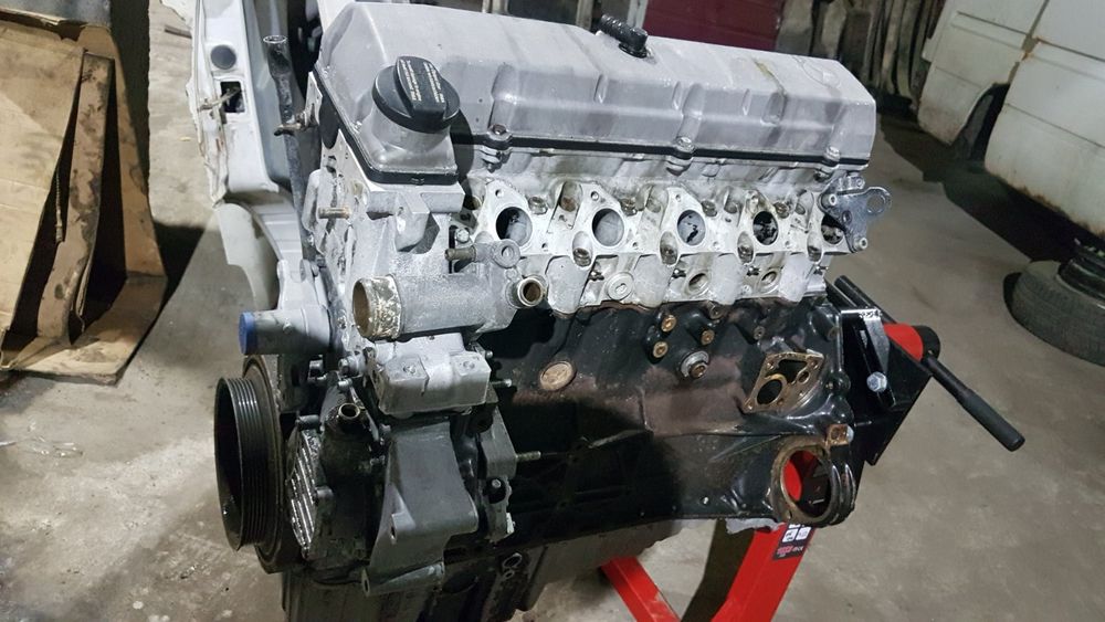 Продам двигун на спринтер 2.2 2.3 2.9 2.7 651 би турбо крафтер