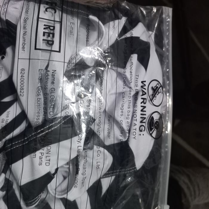 Strój jednoczęściowy,  czarno- biały,  nowy, XL