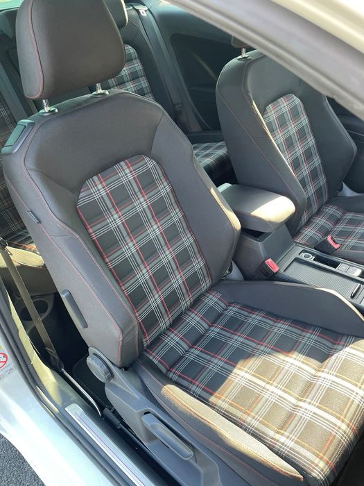 Volkswagen Golf 7 GTI