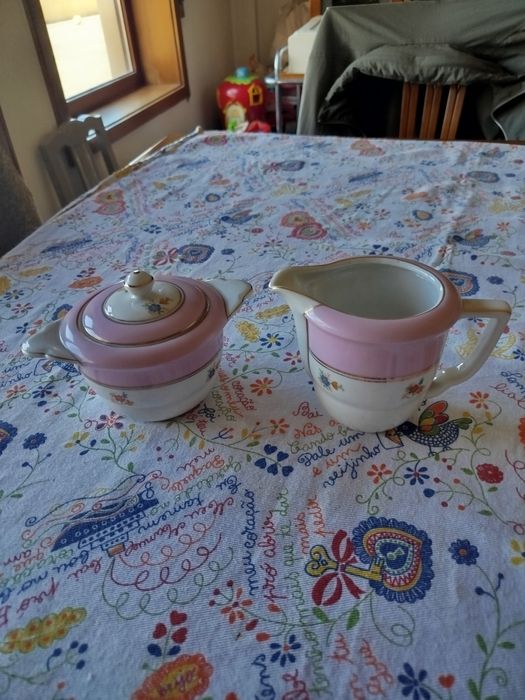 Antiguidades peças muito antigas