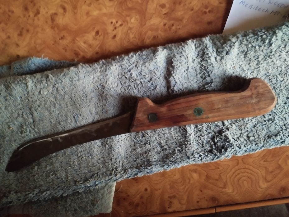 Кухонный обвалочный нож фирмы Mora