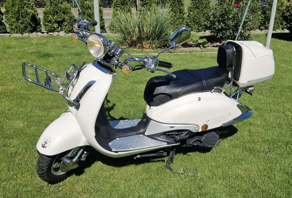 Retro Skuter 125cm3