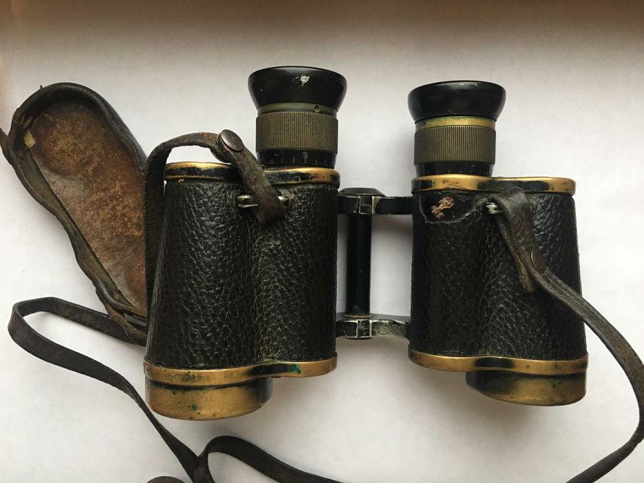 бинокль Carl Zeiss