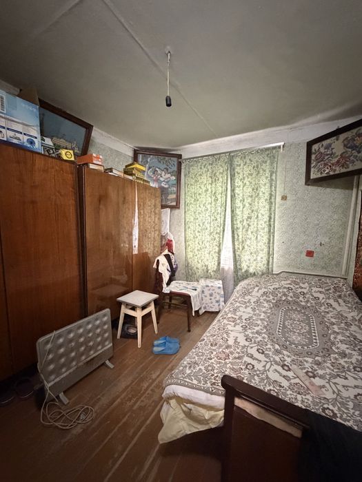 Продам будинок село Грузьке Фастівський район Газифікований ділянка 13,5 соток Асфальтована вулиця