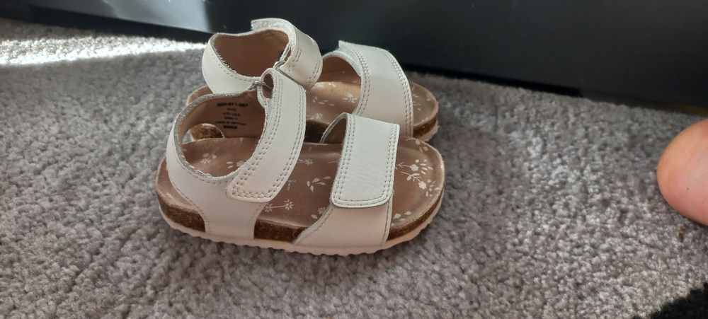 Замшеві сандали zara 25 розмір 16.5см кожані next 4