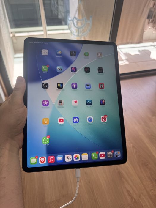 iPad Pro 12.9 4th gen
