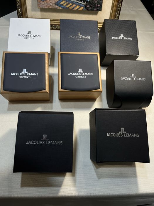 Коробка ( футляр) от часов  JACQUES LEMANS  ( GENEVE)  новая