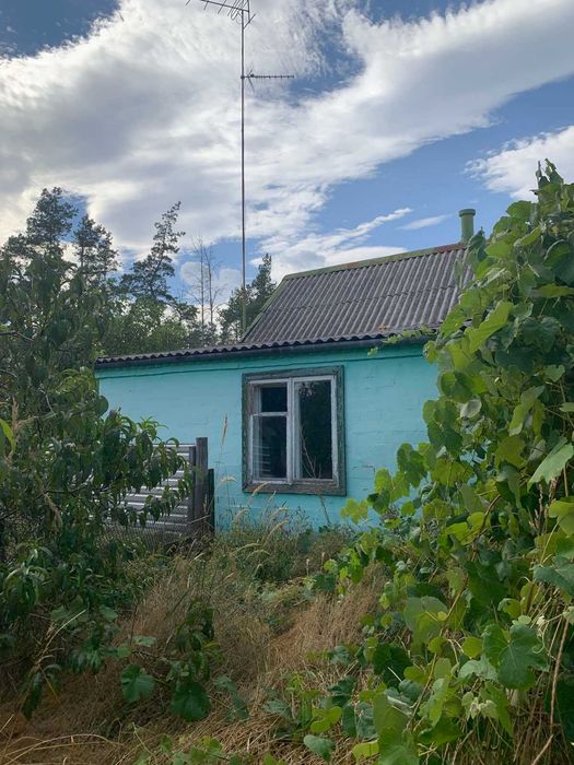 Продам Будинок біля річки в затишному районі   ( район Бровар)