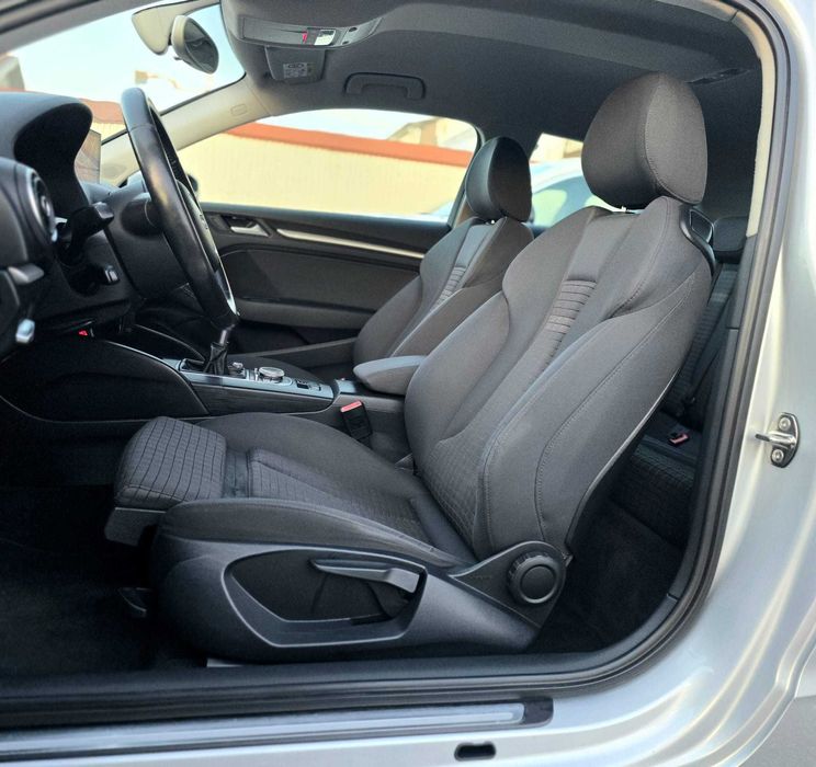 AUDI A3 8V S LINE 1.6TDI 110CV "LOOK RS3"