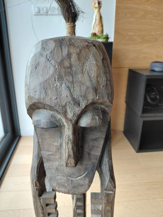 Stojak na płyty CD figurka drewniana