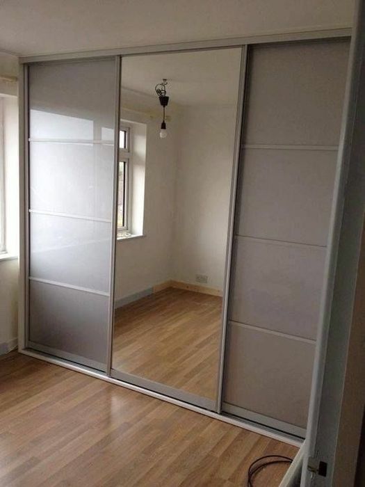 Двері розсувні окремо,  шафи купе з установкою.  Усе по вашим розмірам