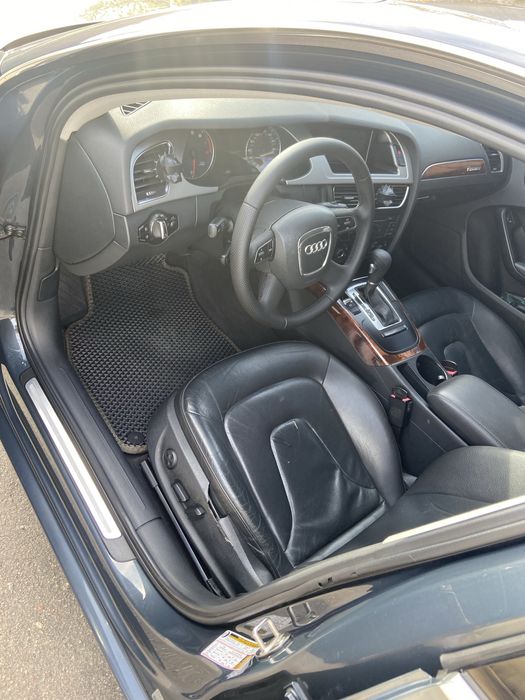 Продам Audi A4B8